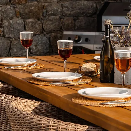 Villa Maison Solea, Plaka