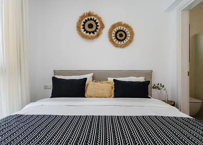 Maison Solea, Pláka